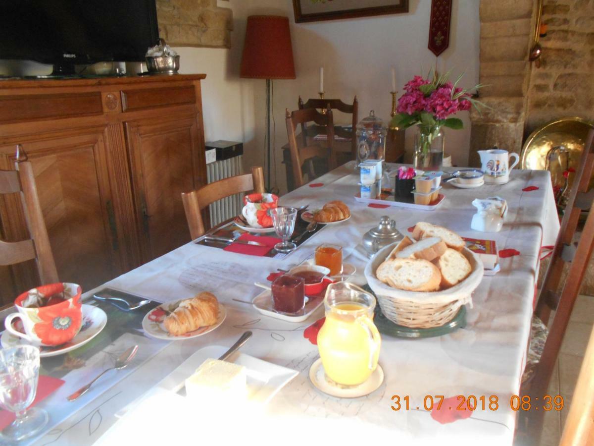 Ferme Manoir La Fiere Bed & Breakfast Sainte-Mere-Eglise Bagian luar foto