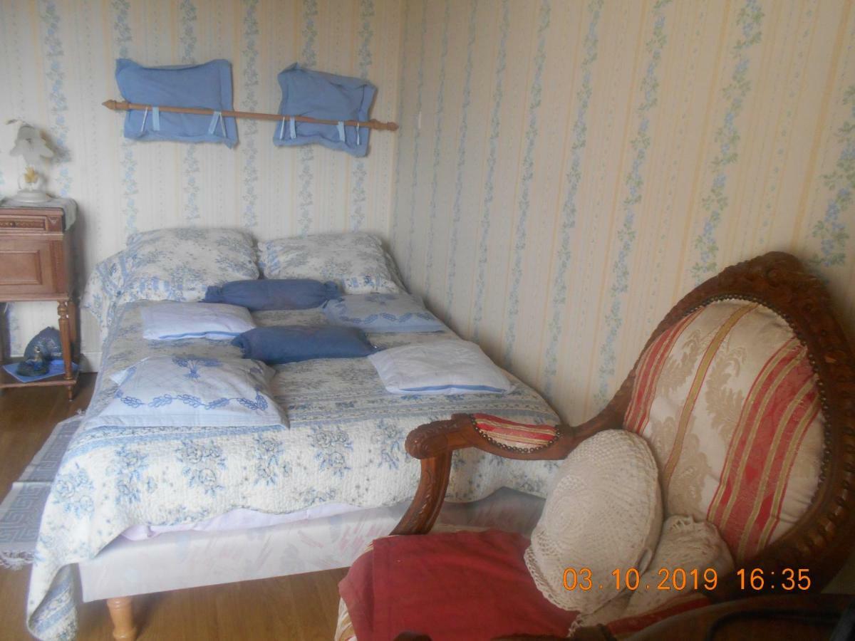Ferme Manoir La Fiere Bed & Breakfast Sainte-Mere-Eglise Bagian luar foto