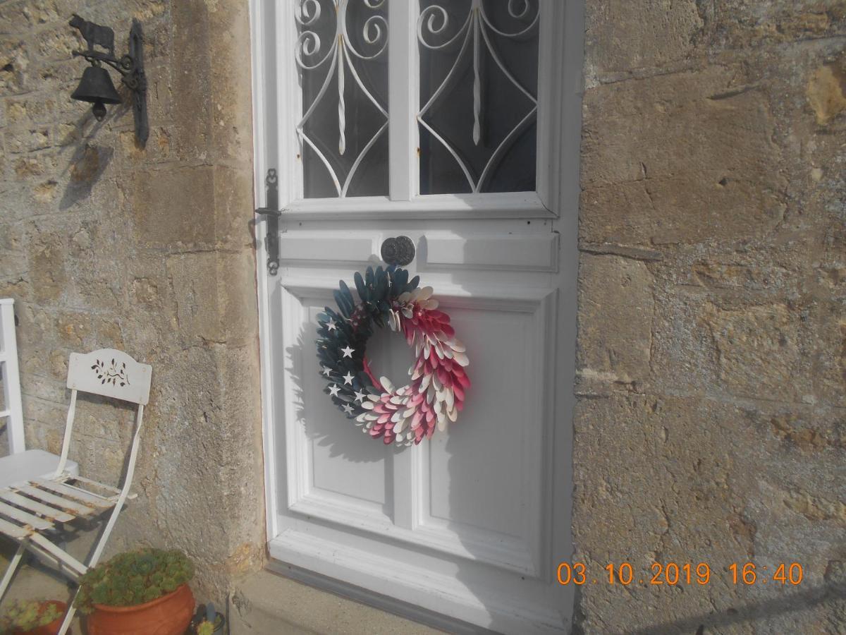Ferme Manoir La Fiere Bed & Breakfast Sainte-Mere-Eglise Bagian luar foto