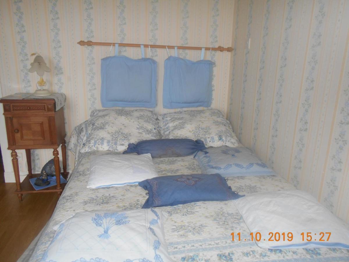 Ferme Manoir La Fiere Bed & Breakfast Sainte-Mere-Eglise Bagian luar foto